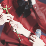 [EXO] 이사진에 <b>손</b> 누군지아는사람ㅋㅋ진정더쿠..