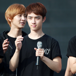 [exo] 지금 닫<b>페사</b>진 다운받은거 보고있는뎈ㅋㅋㅋㅋㅋ