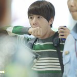 [EXO] <b>셀프</b> 손 먹기