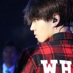 [EXO] <b>피부</b>키얼굴어깨 다 <b>사기</b>캐