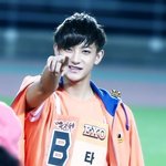 [EXO] 보면 죽는짤.<b>jpg</b>