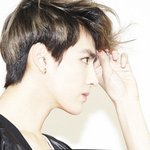 [EXO] 와크리스<b>옆태</b><b>개</b>쩐다