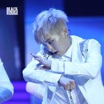 [시우민] 민석이는 섹시하다