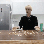 [EXO] 뭐 한게 있다고 두시 되어가ㅠㅠㅠㅠ