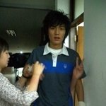 이민호<b>어깨</b> 이거 어떻게 된거임?