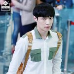 [EXO] 요즘 레이 미모가<b>폭발</b>하여 