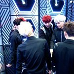 [백현] <b>SM</b> 타운 트위터 사진 업뎃