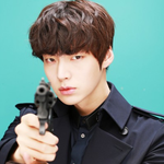 [안재현] 배우 변신 안재현, 화이트 셔츠로 차세대 어깨 미남 등극 <b>bb</b>