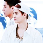 [EXO] 수호<b>피부</b>vs세훈<b>다리</b>