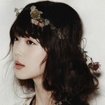 [댓글부탁] 설리 립<b>제품</b>뭔가요 비슷한 색이라도