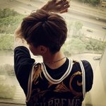 [EXO] <b>겨드랑</b>이냄새 맡는 크리스
