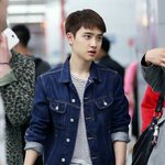 [EXO] 경수는..어제가 신기했어...청<b>자켓</b>이라니