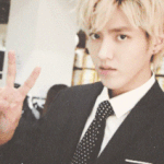 [EXO] <b>희수</b>가 진심 잘생김 무릎꿇어야 돼