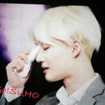 [EXO] 오우 준면이 <b>옆태</b>