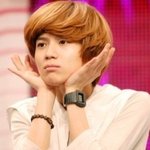 아이돌의 <b>영혼</b> 없는 리액션들