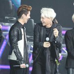 [카이] 웃는거 보세요.......ㅠㅠㅠㅠㅠ <b>천진</b>난만!