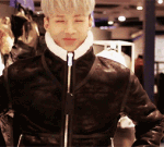 [EXO] 날카롭게 생기면 다 <b>양아치상</b>이냐?