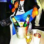 [추억파리여] 멕시코 마약왕의 평범한 <b>sns</b> 풍경