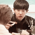 [찬열] <b>오물</b>조물 잘도 먹는 애기