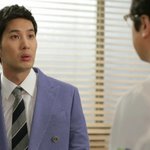 <b>엔젤</b>아이즈 훈남 의사 '김지석' 닥스 스타일!