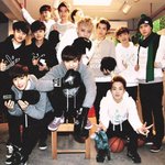 [EXO] 위<b>아원</b>
