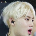 [EXO] <b>수호</b> 금발보니까 잘생기고 섹시해보이는데