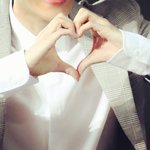[EXO] 나 <b>유투브</b>에서 레이저격영상보는뎈ㅋㅋ