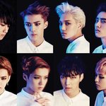 [EXO] 얘들아나다음달에학교에서