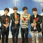 [카이] 인어들~ 조니니가 주는 장미받아랑~