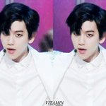 [EXO] 백현이 <b>삼백안</b>이