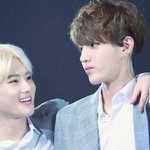 [EXO] 오늘따라 <b>이사진</b>이 슬퍼보이네