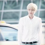 크리스 탈퇴하란년들아