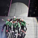 [EXO] 이 사진 진짜 너무 멋있지 않니