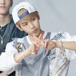 [EXO] 시발카스년들은다문명인이냐?