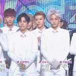 [EXO] 저기..내가<b>앞머리</b>를자르려고하거든?