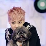 [EXO] 분위기 <b>전환</b>을 위해! 옷 고민인 친구 있오?