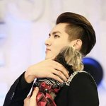 [EXO] 엘도연 <b>vs</b> 우둘기.<b>외모</b>대결 승자는?