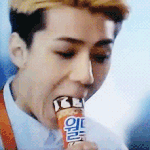 [EXO] 세훈이가 <b>입이</b> 작다고?