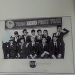 [EXO] 우리회사 사장님이 둘기<b>가려</b>줌