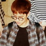 [도경수] <b>요즘</b> 경수눈 나빠졌나봐