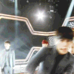 [EXO] 이짤 마지막 등돌릴때 심쿵