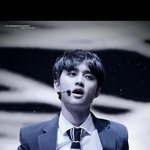 [EXO] 모픽의 <b>피사체</b>가 경수였으면 쩔었을듯..