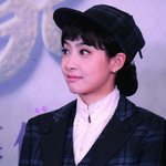 <b>숏컷</b> 변신한 빅토리아..새롭다...