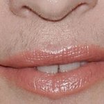 [댓글부탁] <b>인중</b>에 털 어떡해요??