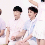 [EXO] 불닭볶음면 딱지 접어서 먹음ㅋㅋㅋ