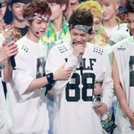 [EXO] 애들아 이 사진 보고 느끼는거 없어?