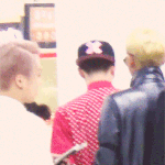 [EXO] "저 여자 <b>분명</b> 어디서 만났는데‥"