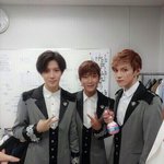 뮤지컬 배우들과 셀카찍은 <b>태민</b>모음