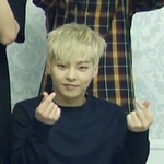 [시우민] 와 민석이 <b>손하트</b>봐 