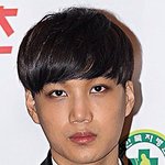 [EXO] 카이 이사진 며칠동안 화장실 못간사람같아
